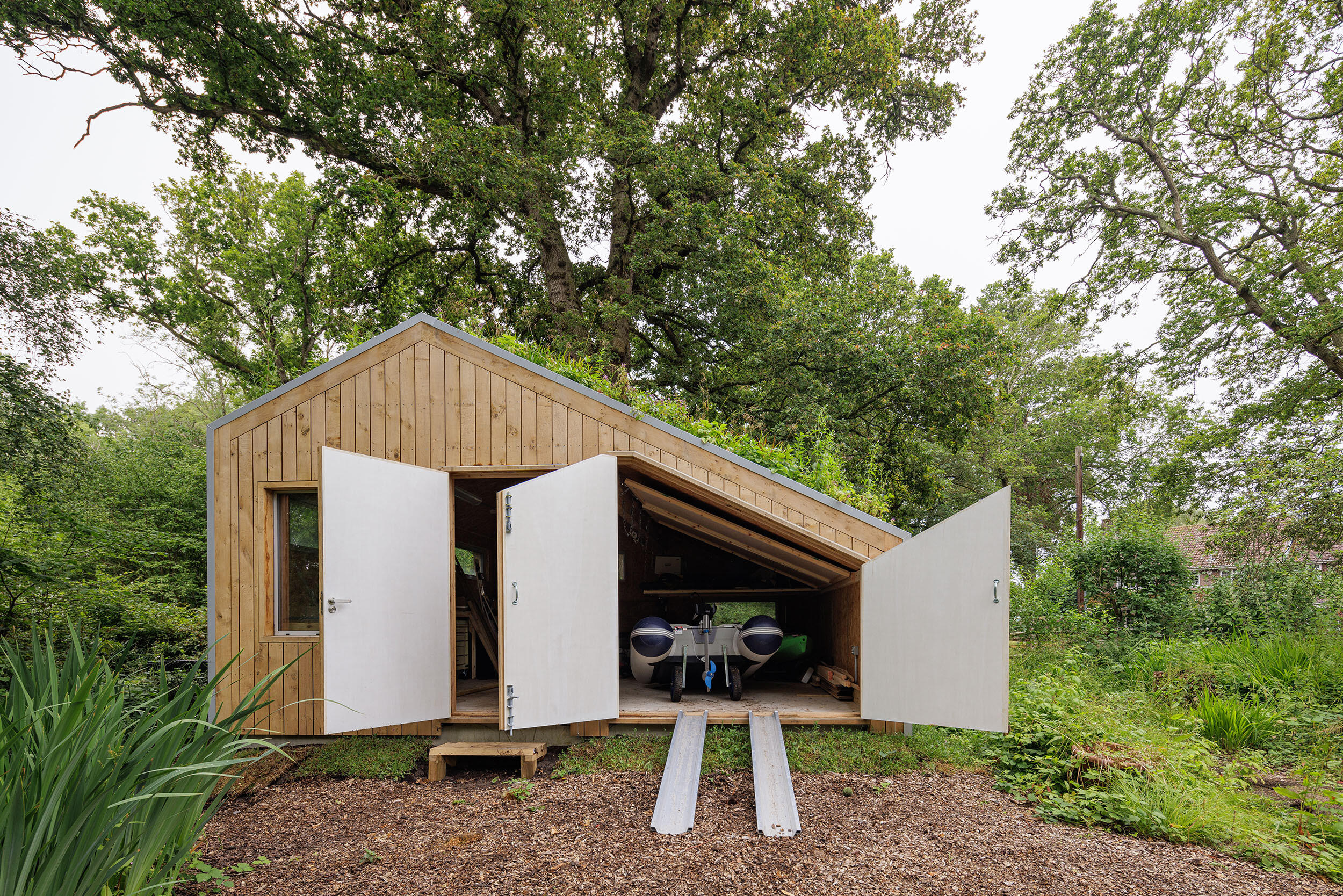 Catja De Haas Architects — Boathouse OPENDOORS